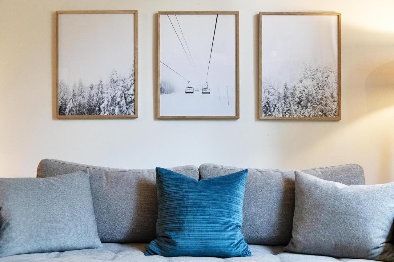 Bright Suite At Ski In/Out Glacier Lodge! Whistler Exteriör bild